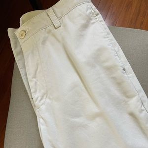 Vineyard vines khaki pants